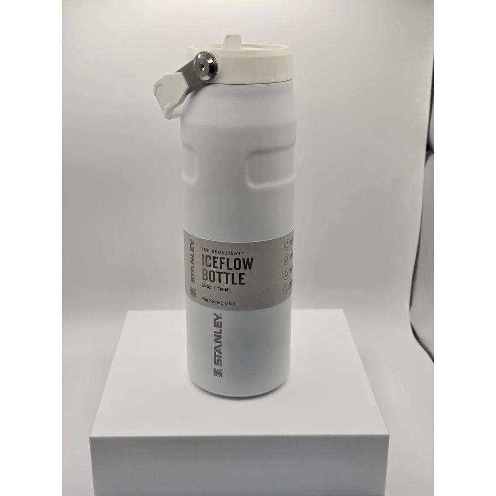Stanley IceFlow Flip Straw 2.0 Bottle 24oz - Insulated, BPA-Free, Leak-Resistant